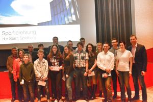 Sportliche H  chstleistungen  9  01